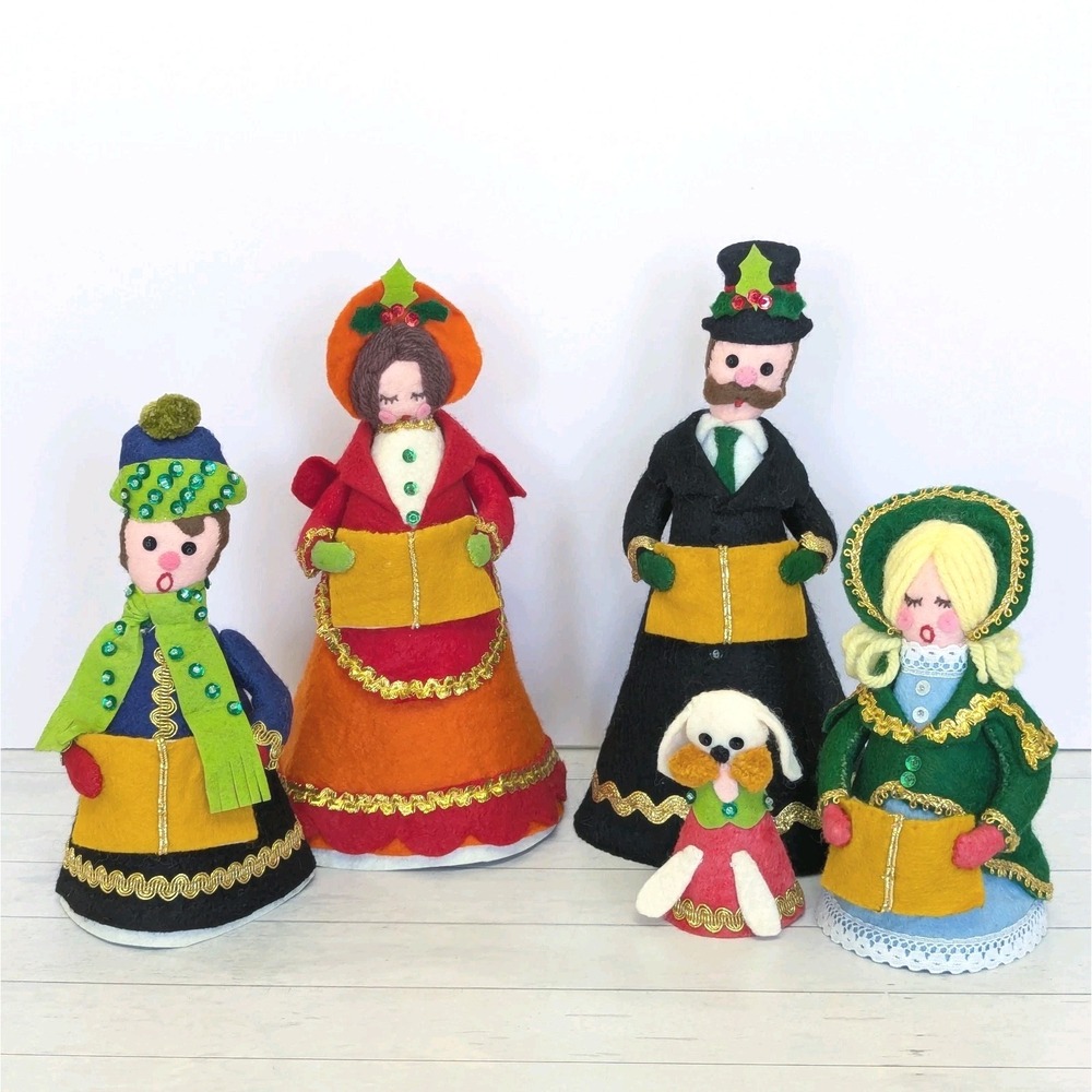 Vintage Leewards Family Of Carolers Set Handmade Sequin Felt Christmas Decor